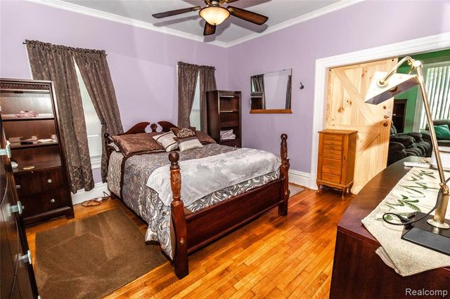 825 N Main Street, Lapeer, MI 48446