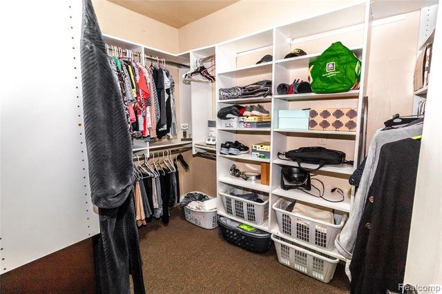 825 N Main Street, Lapeer, MI 48446