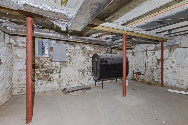 14 Springbrook Road, Westerly, RI 02891