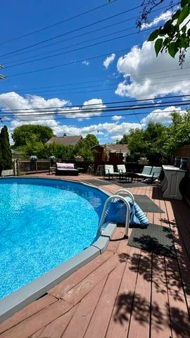 14031 Longtin Street, Southgate, MI 48195