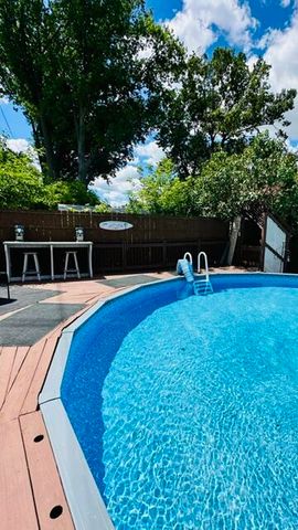 14031 Longtin Street, Southgate, MI 48195