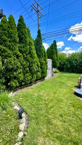 14031 Longtin Street, Southgate, MI 48195