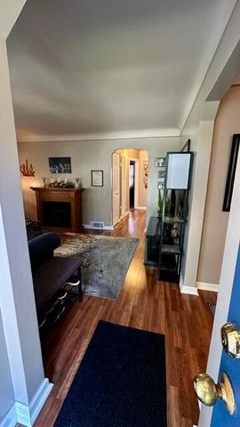 14031 Longtin Street, Southgate, MI 48195