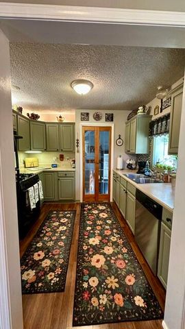 14031 Longtin Street, Southgate, MI 48195