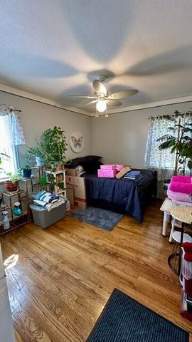 14031 Longtin Street, Southgate, MI 48195