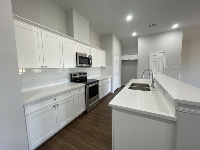 1555 Road 5728, Cleveland, TX 77327