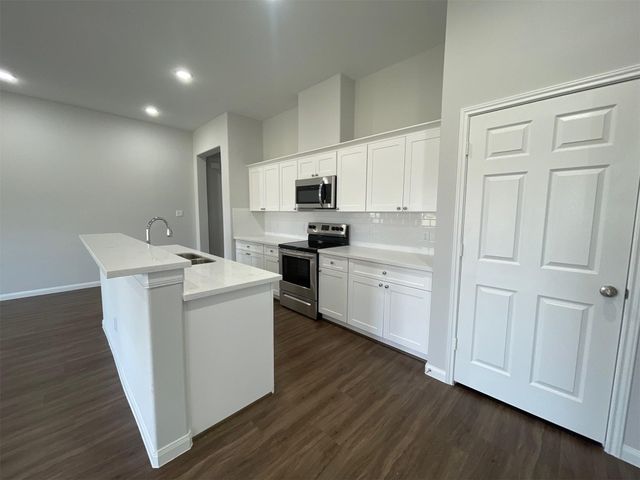 1555 Road 5728, Cleveland, TX 77327