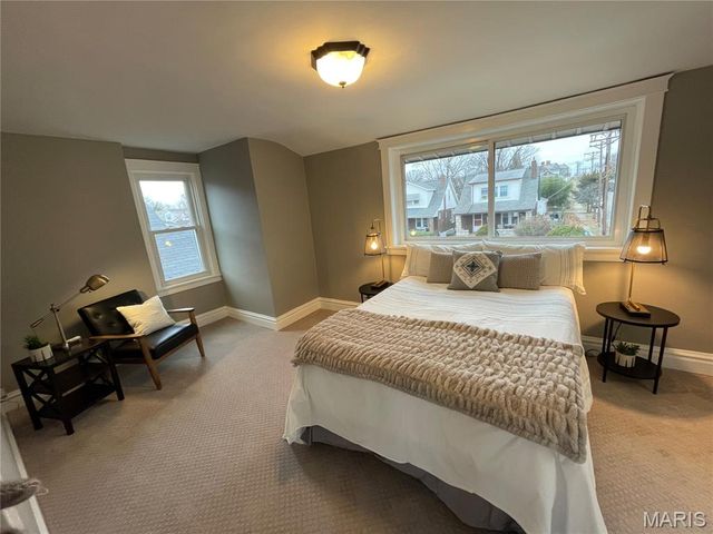 6036 Arsenal Street, St Louis, MO 63139