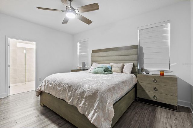 11851 SUNSAIL AVENUE, Orlando, FL 32832