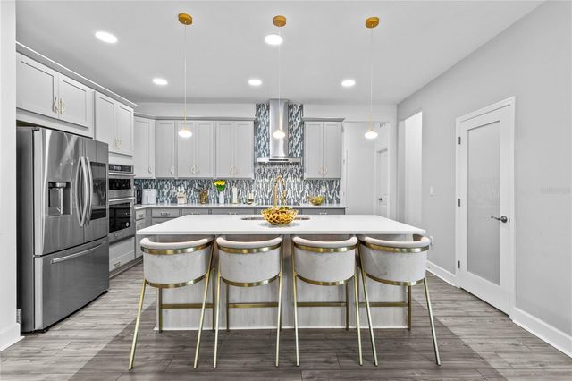 11851 SUNSAIL AVENUE, Orlando, FL 32832