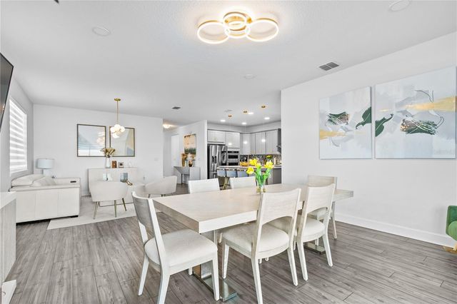 11851 SUNSAIL AVENUE, Orlando, FL 32832