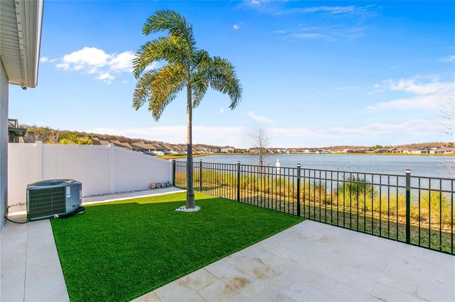 11851 SUNSAIL AVENUE, Orlando, FL 32832