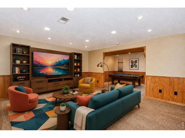 2453 Cameo Ct, Loveland, CO 80538