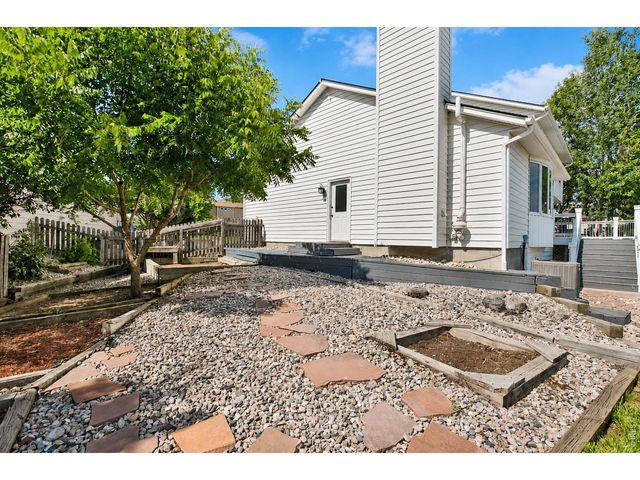 2453 Cameo Ct, Loveland, CO 80538