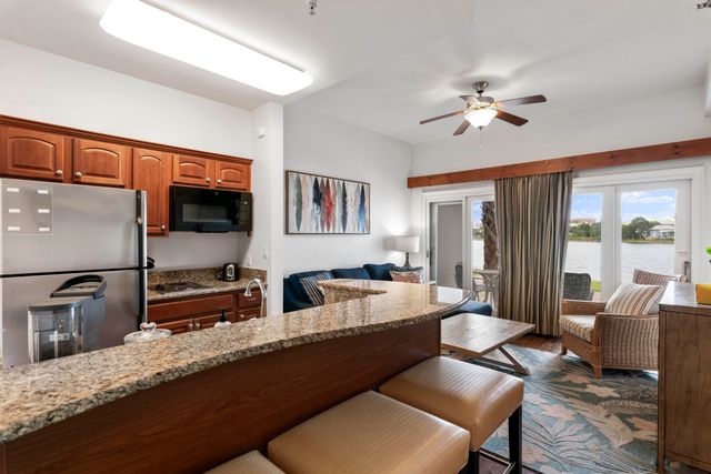 114 Carillon Market Street UNIT 102, Panama City Beach, FL 32413