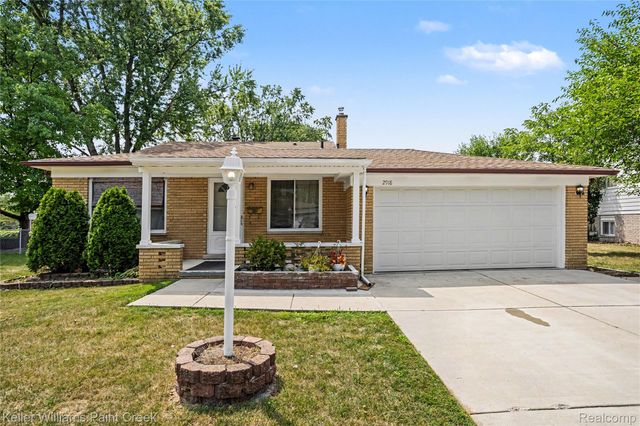 2918 Saratoga Drive, Troy, MI 48083