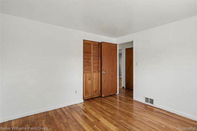 2918 Saratoga Drive, Troy, MI 48083