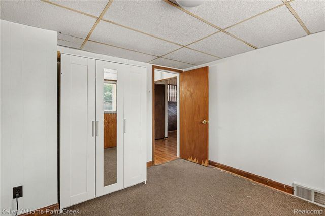 2918 Saratoga Drive, Troy, MI 48083