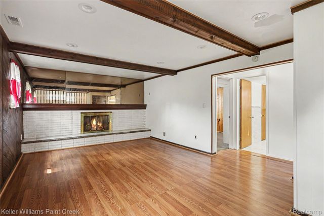 2918 Saratoga Drive, Troy, MI 48083