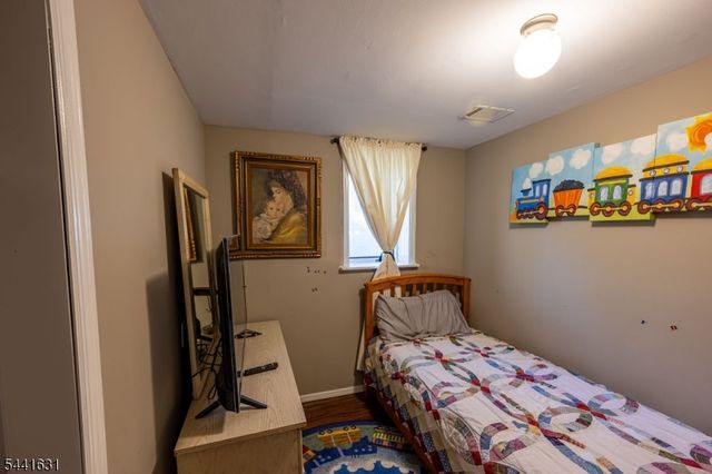 13 Village Way E7, Vernon Twp., NJ 07462