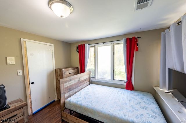 13 Village Way E7, Vernon Twp., NJ 07462
