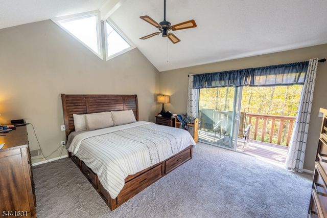 13 Village Way E7, Vernon Twp., NJ 07462