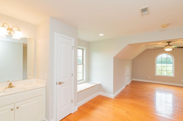 231 E Valley Road, Dunlap, TN 37327
