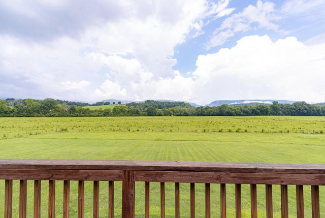 231 E Valley Road, Dunlap, TN 37327