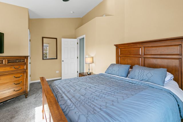 34314 N Barberry Road, Round Lake Beach, IL 60073