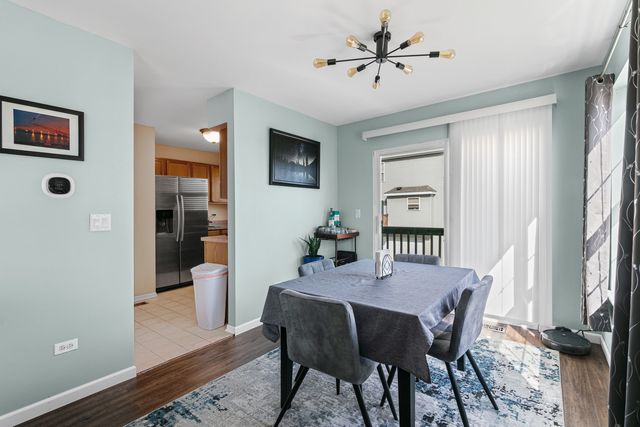 34314 N Barberry Road, Round Lake Beach, IL 60073