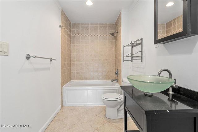 69 Village Green Way, Hazlet, NJ 07730