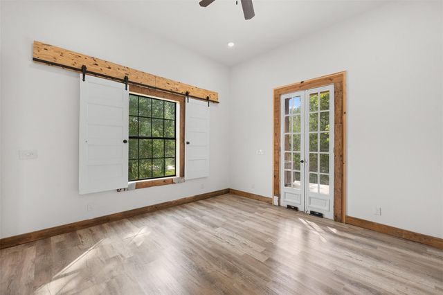 306 Tanglewood Lane, Somerville, TX 77879