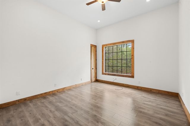 306 Tanglewood Lane, Somerville, TX 77879