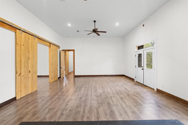 306 Tanglewood Lane, Somerville, TX 77879