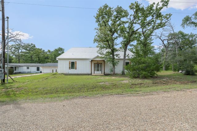 306 Tanglewood Lane, Somerville, TX 77879