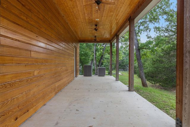 306 Tanglewood Lane, Somerville, TX 77879