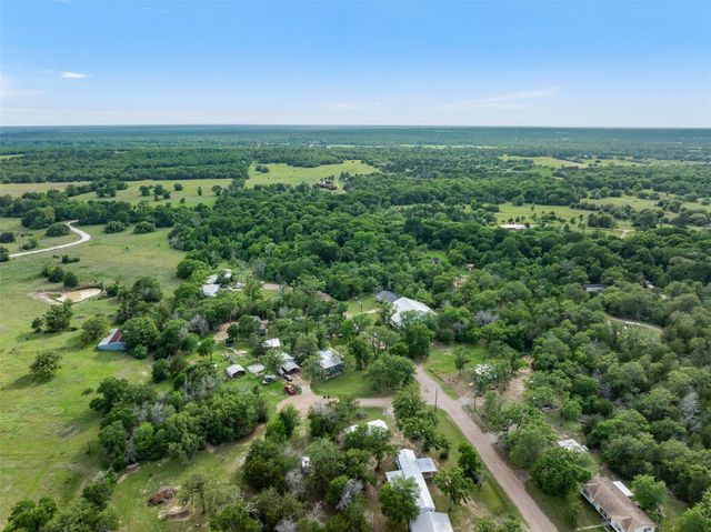 306 Tanglewood Lane, Somerville, TX 77879