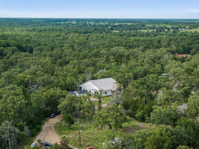 306 Tanglewood Lane, Somerville, TX 77879