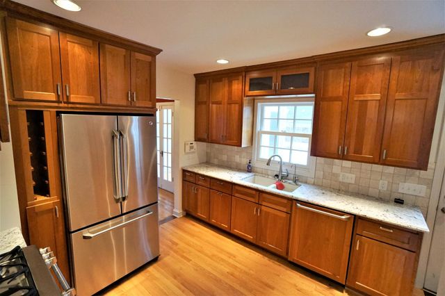 2640 Inglewood Avenue S, Saint Louis Park, MN 55416