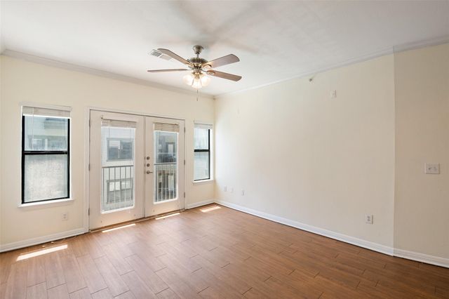 2502 Leon ST 417, Austin, TX 78705