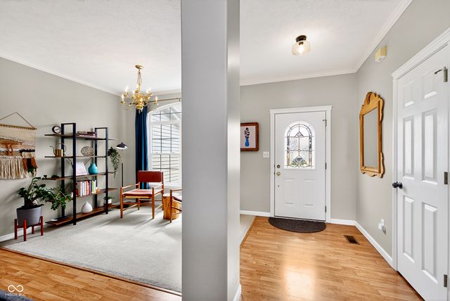 6264 Saddletree Drive, Zionsville, IN 46077