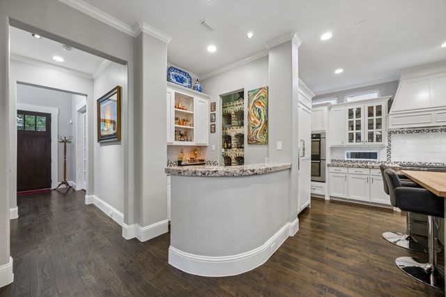 5812 Marquita Avenue, Dallas, TX 75206