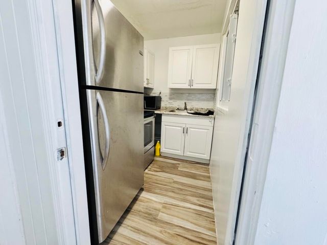 5678 Silvian Road, West Palm Beach, FL 33415