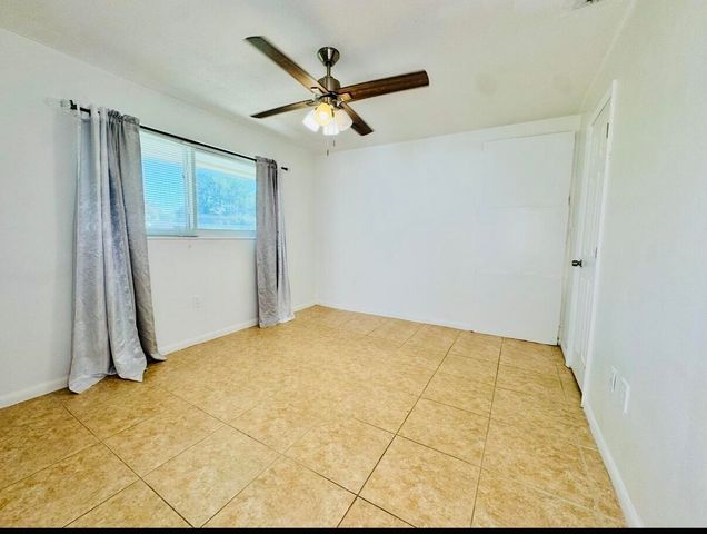 5678 Silvian Road, West Palm Beach, FL 33415