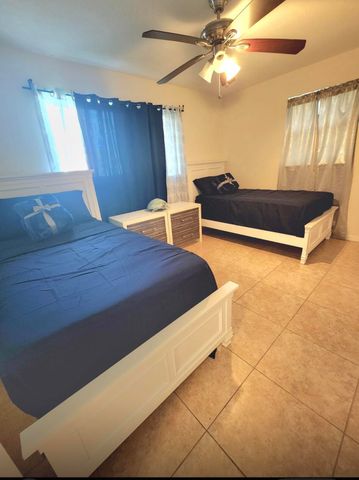 5678 Silvian Road, West Palm Beach, FL 33415