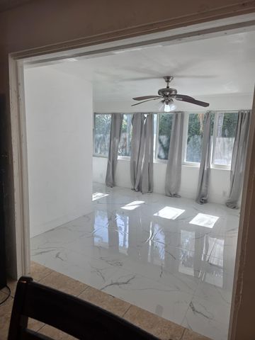 5678 Silvian Road, West Palm Beach, FL 33415