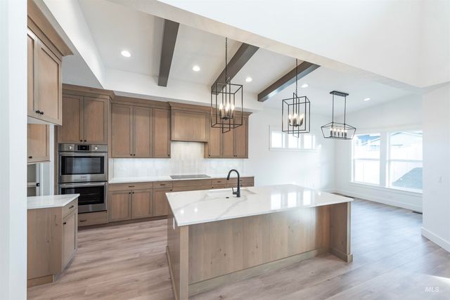 390 S Diesel Way, Boise, ID 83716