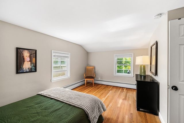 21 Bartlett Ave, Lexington, MA 02420