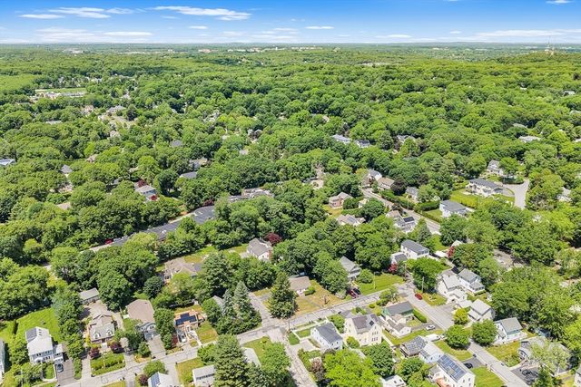 21 Bartlett Ave, Lexington, MA 02420