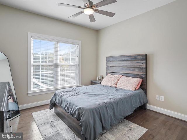 43 LITTLE SORREL DR, Middletown, VA 22645